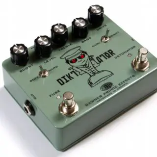 At the SNAMM Stompbox Exhibit 2013: Dawner Prince and the Diktator
