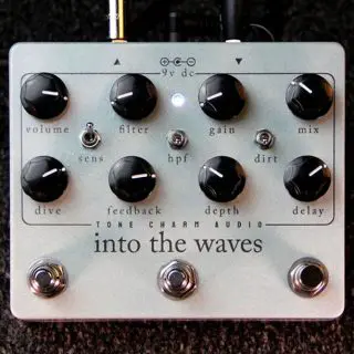 New Pedal: Tone Charm Audio Into the Waves Modulated Delay + Distortion